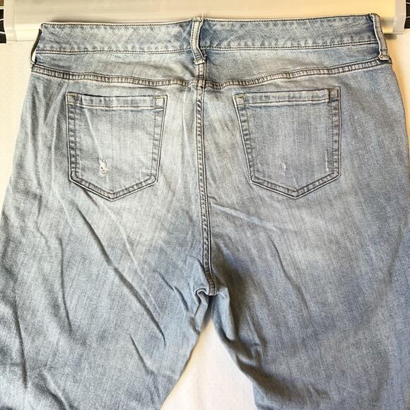 Torrid Women Jeans 16 Light Blue Denim Distressed Button 30" Inseam Ripped - Picture 5 of 12